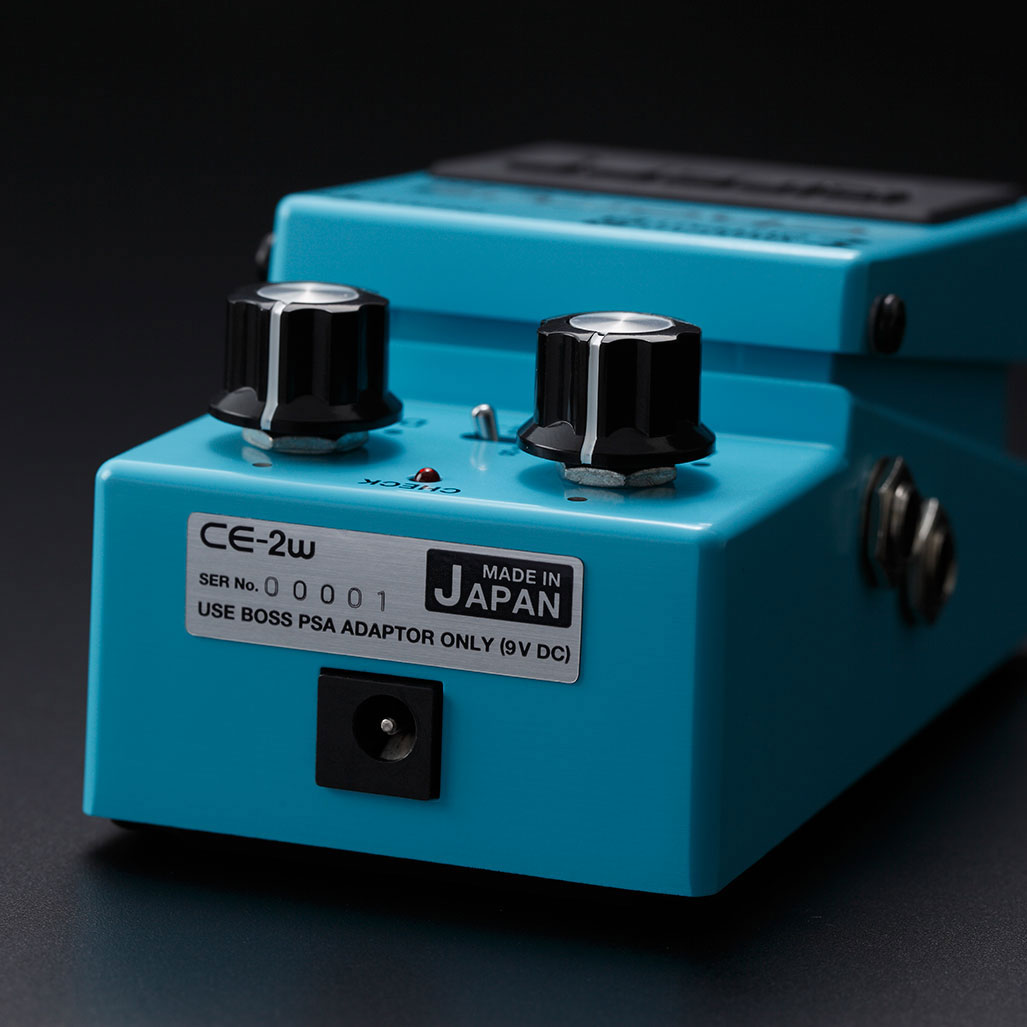 Boss CE-2W WAZA Craft Chorus pedal - Image 3